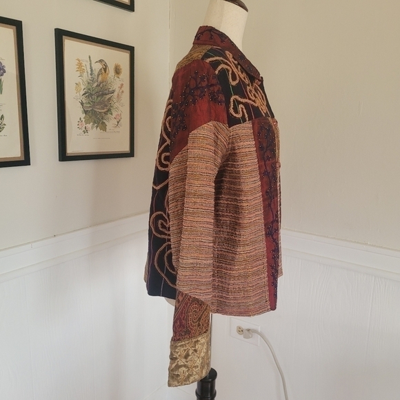 VINTAGE Textured Velvet Beaded Embroidered Lightweight Patchwork Jacket Large - Picture 9 of 14